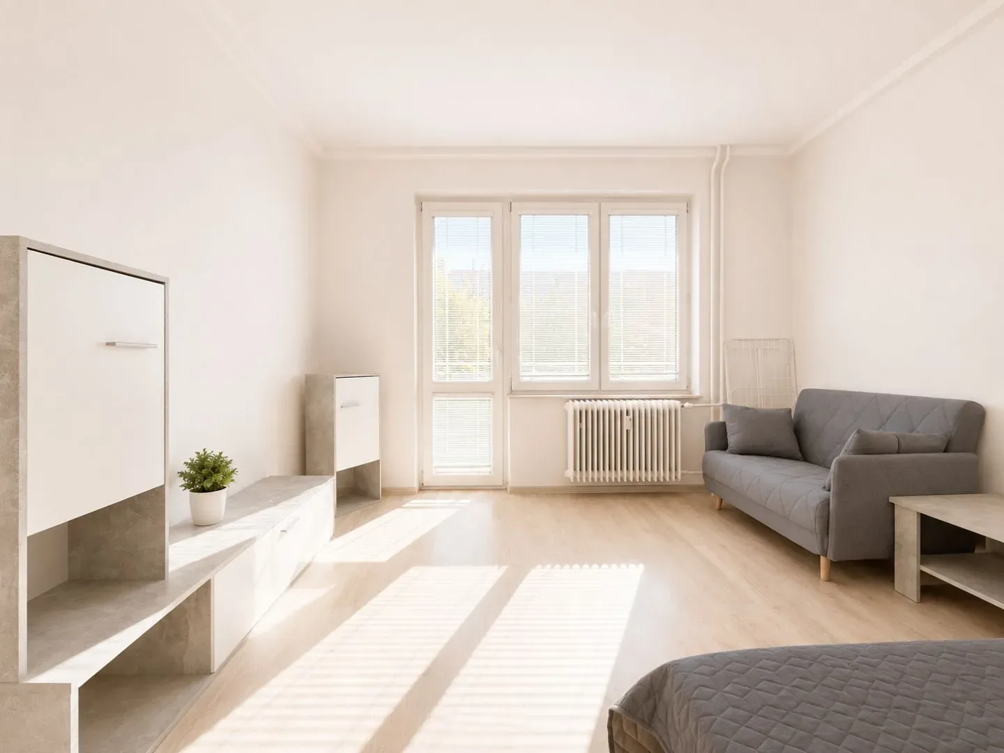 Na prenájom zariadený 4-izbový byt s balkónom I Ružinov |