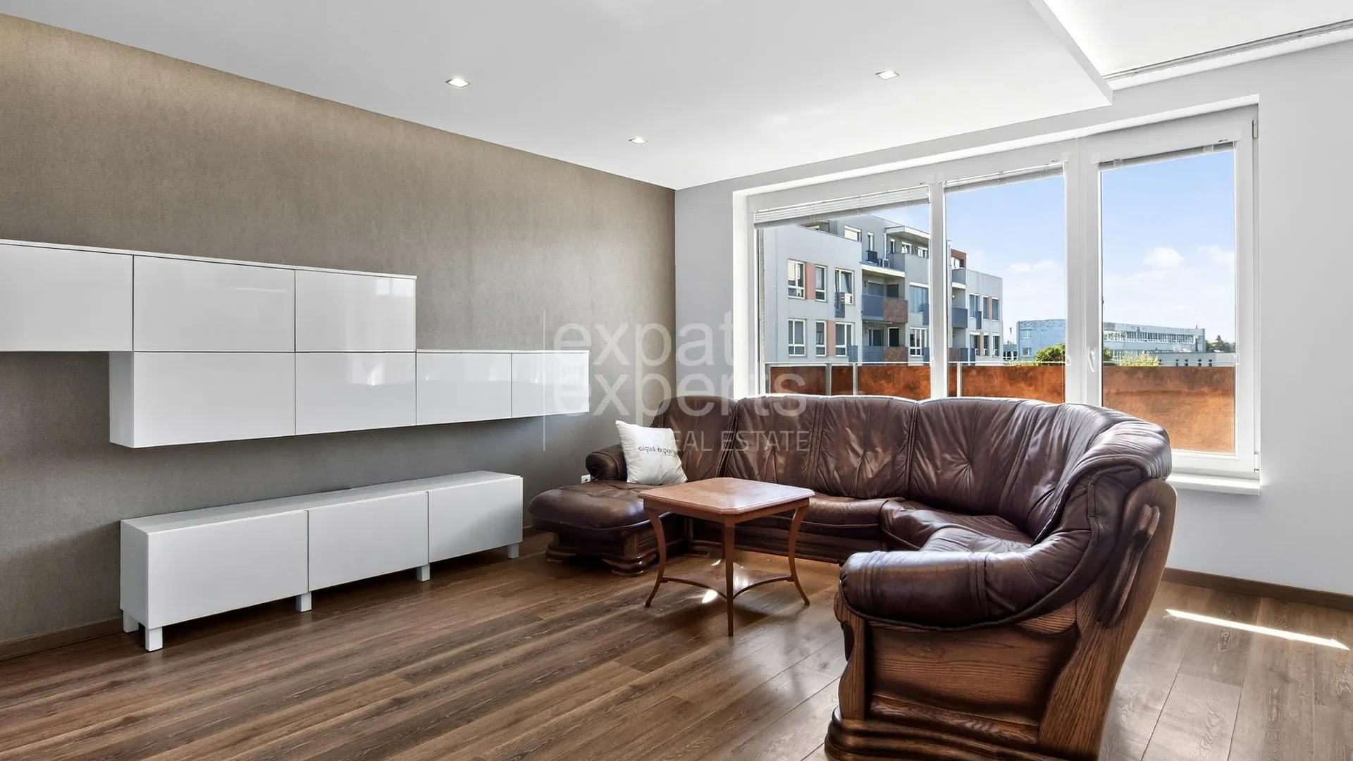 Moderný 3i byt 104 m2, A/C, s balkónom a parkovaním, MACHNÁČ RESIDENCE
