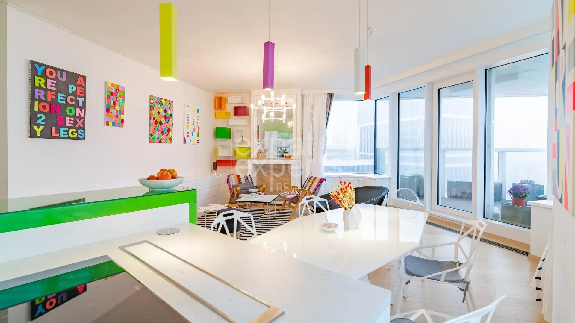 REZERVOVANÉ Dizajnový 3i byt 86 m2, s parkovaním, PANORAMA TOWERS
