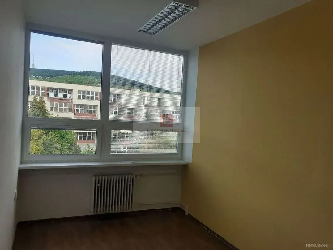 MLADÁ GARDA - Prenájom kancelárie 15 m2 na Račianskej ul.