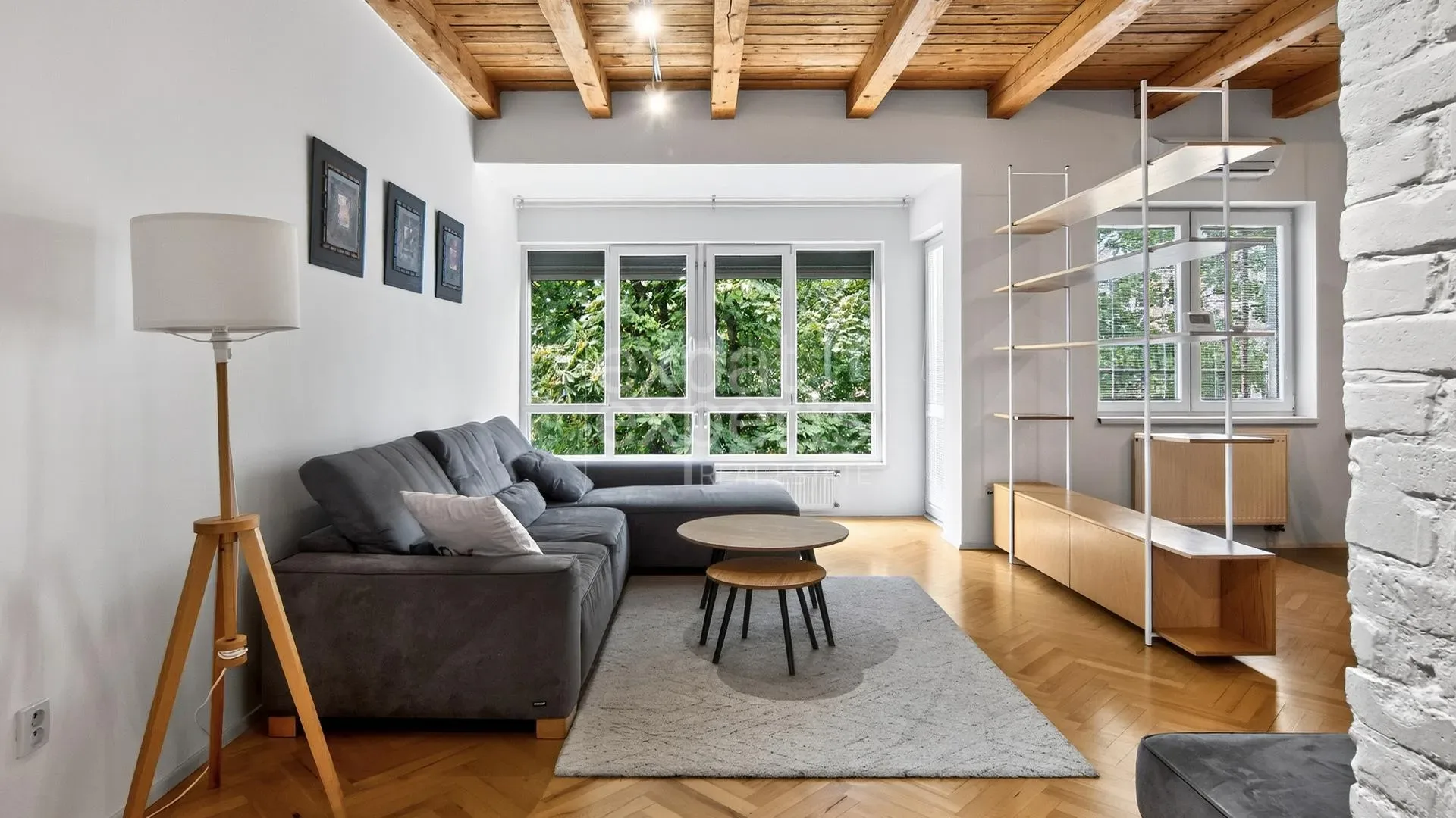 Jedinečný 3,5i mezonet 112m2, klimatizácia, s lodžiou, top lokalita