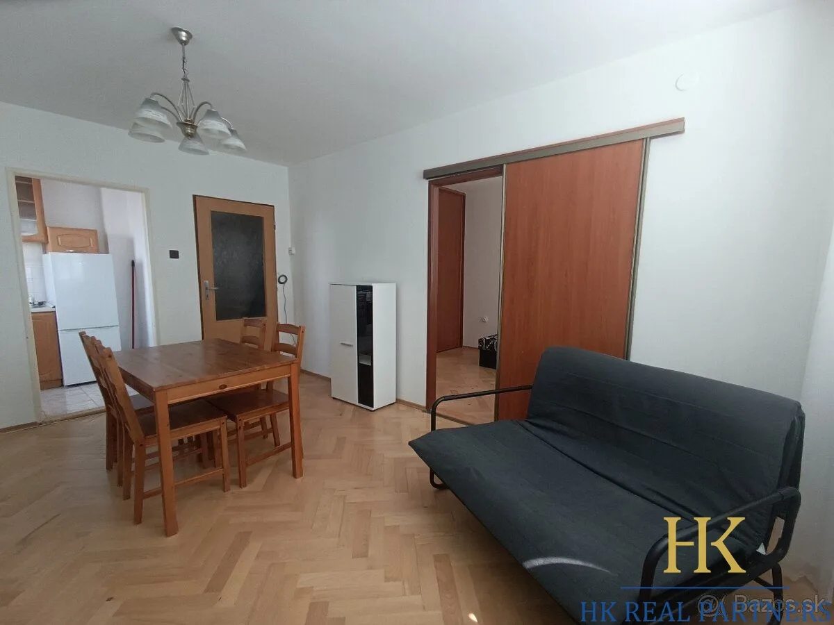 Prenájom 2 izbový byt, zariadený, Hradištná ulica, Devínska Nová Ves