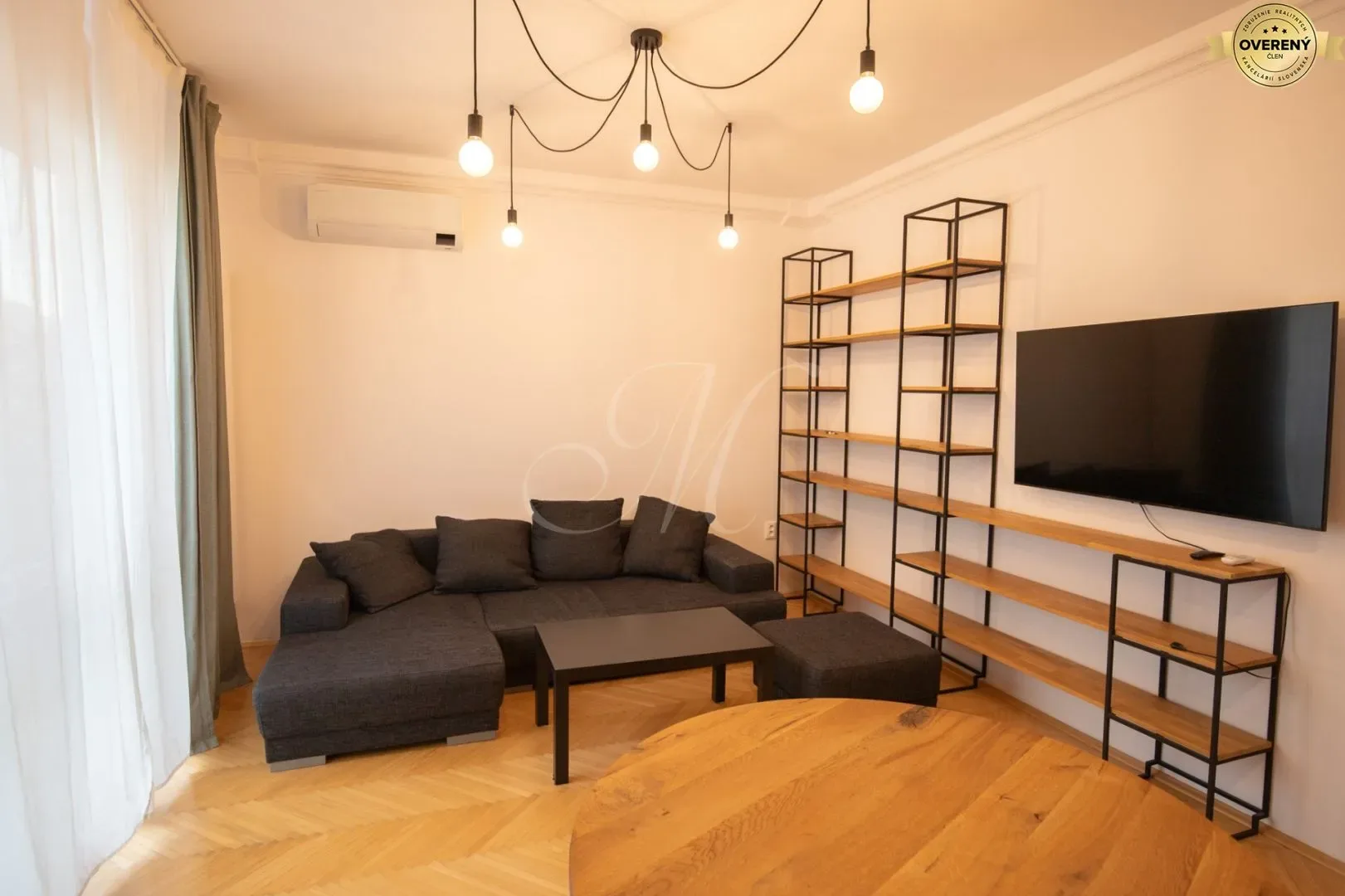 METROPOLITAN │Zrekonštruovaný 3i byt s klimatizáciou, Nové Mesto