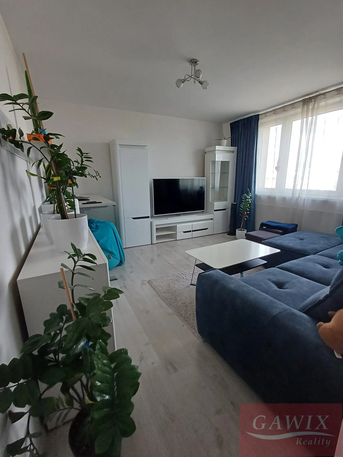 Pekný 3 izbový byt s loggiou Čiernovodská ul. Vrakuňa