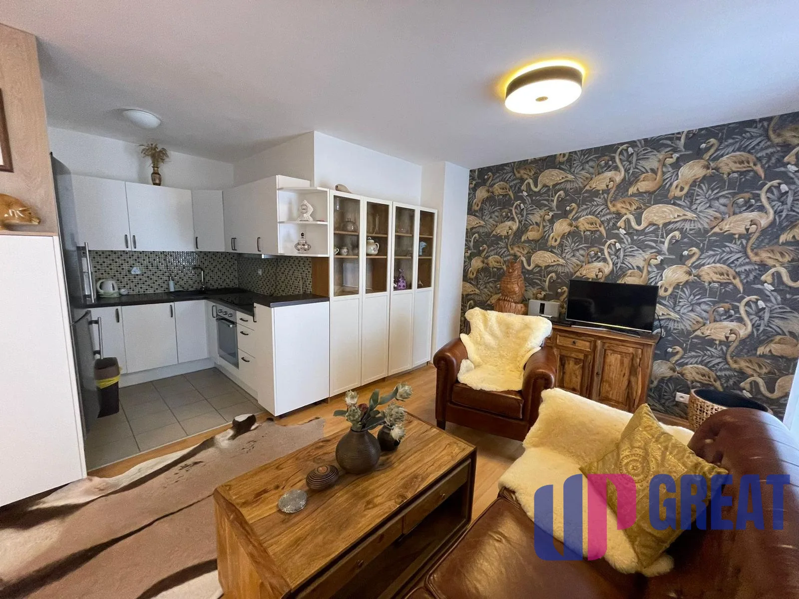 Na prenájom 3-izbový byt s balkónmi a 2 parkovacími miestami v Záhorskej Bystrici