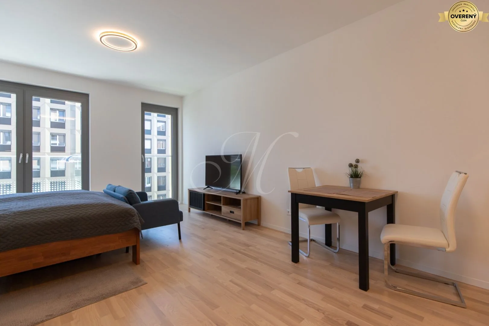 METROPOLITAN │Prémiový 1i byt s loggiou, Metropolis