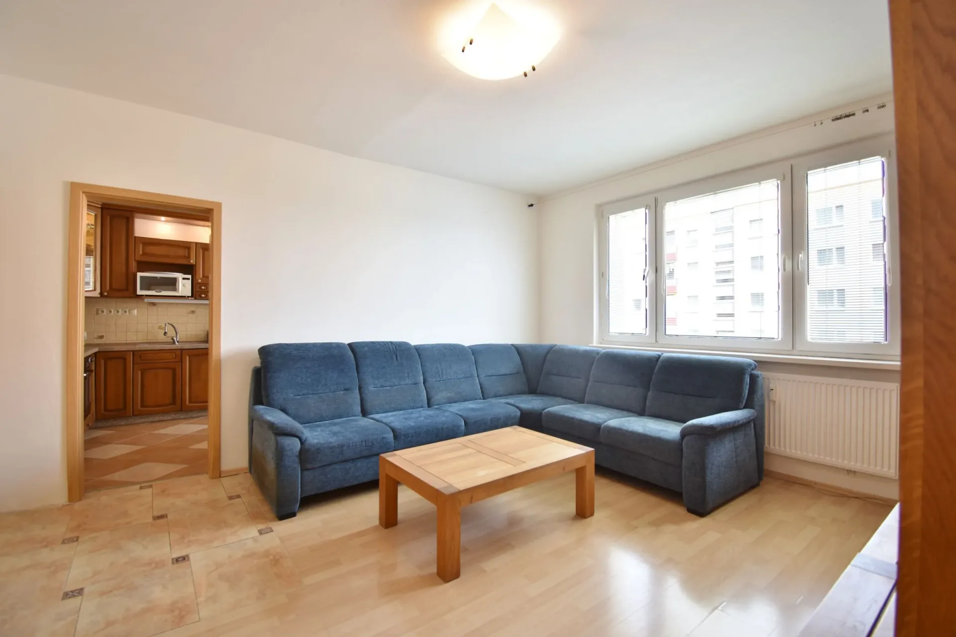 Prenájom 4 izbový byt, Beniakova ulica, Bratislava - Karlova Ves
