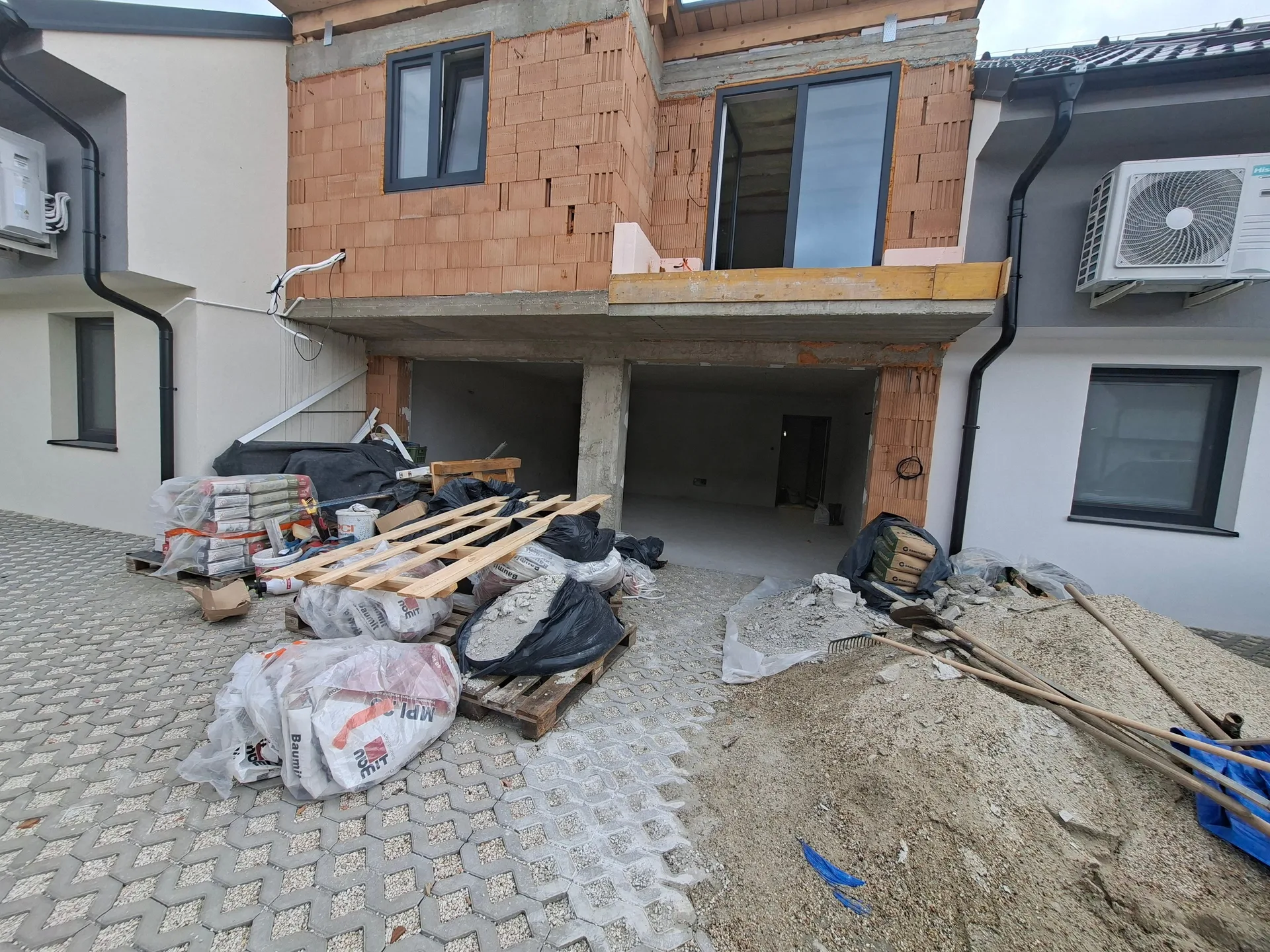 2 izbový byt s garážou, Brezová ul. BAII. novostavba