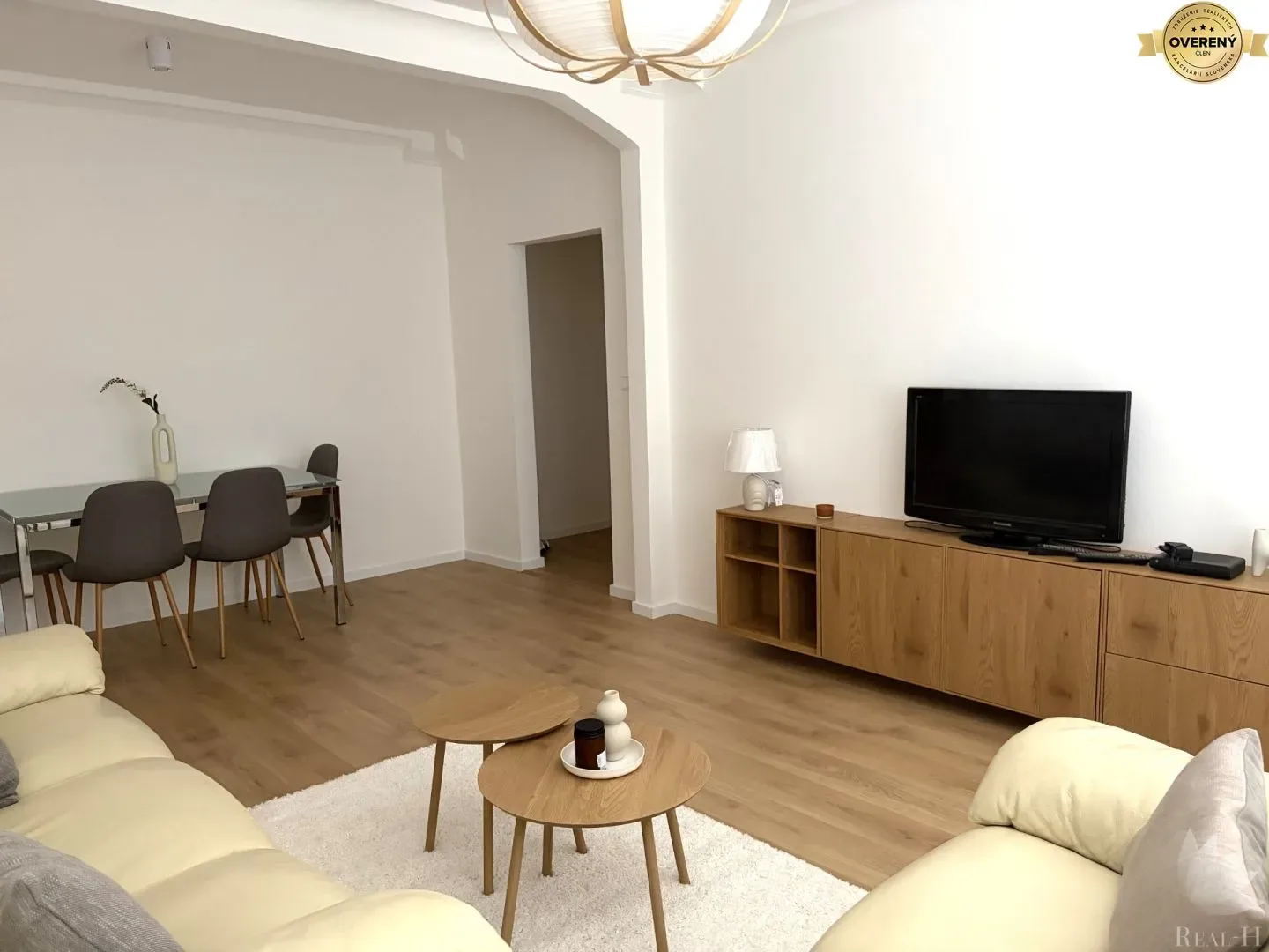 Prenájom krásny 3 izbový byt Sklenárova ulica BA II Ružinov Nivy