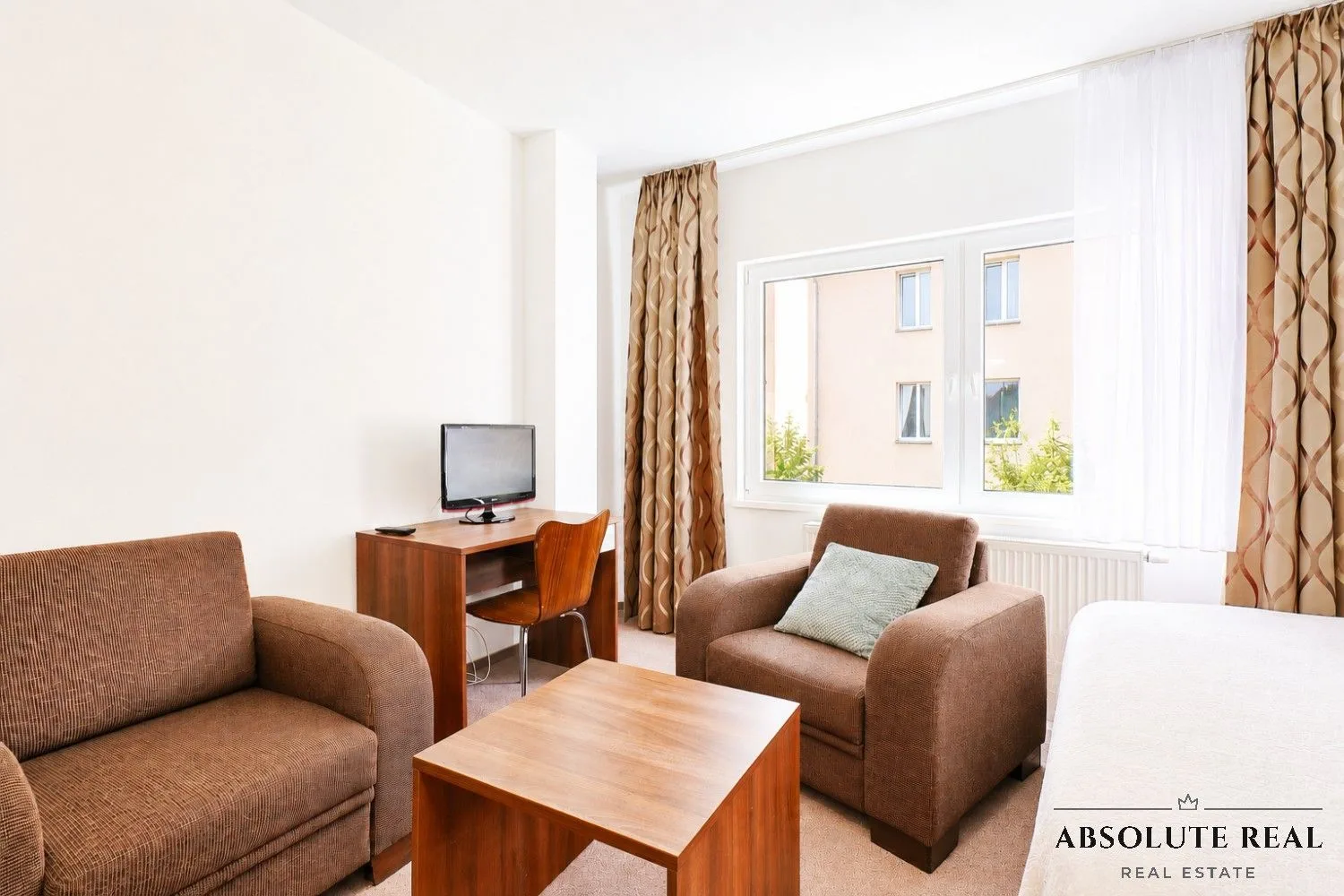 ABSOLUTE REAL / Útulný 2i apartmán v Bratislave – Petržalke, Betliarska ul., bazén, posilňovňa
