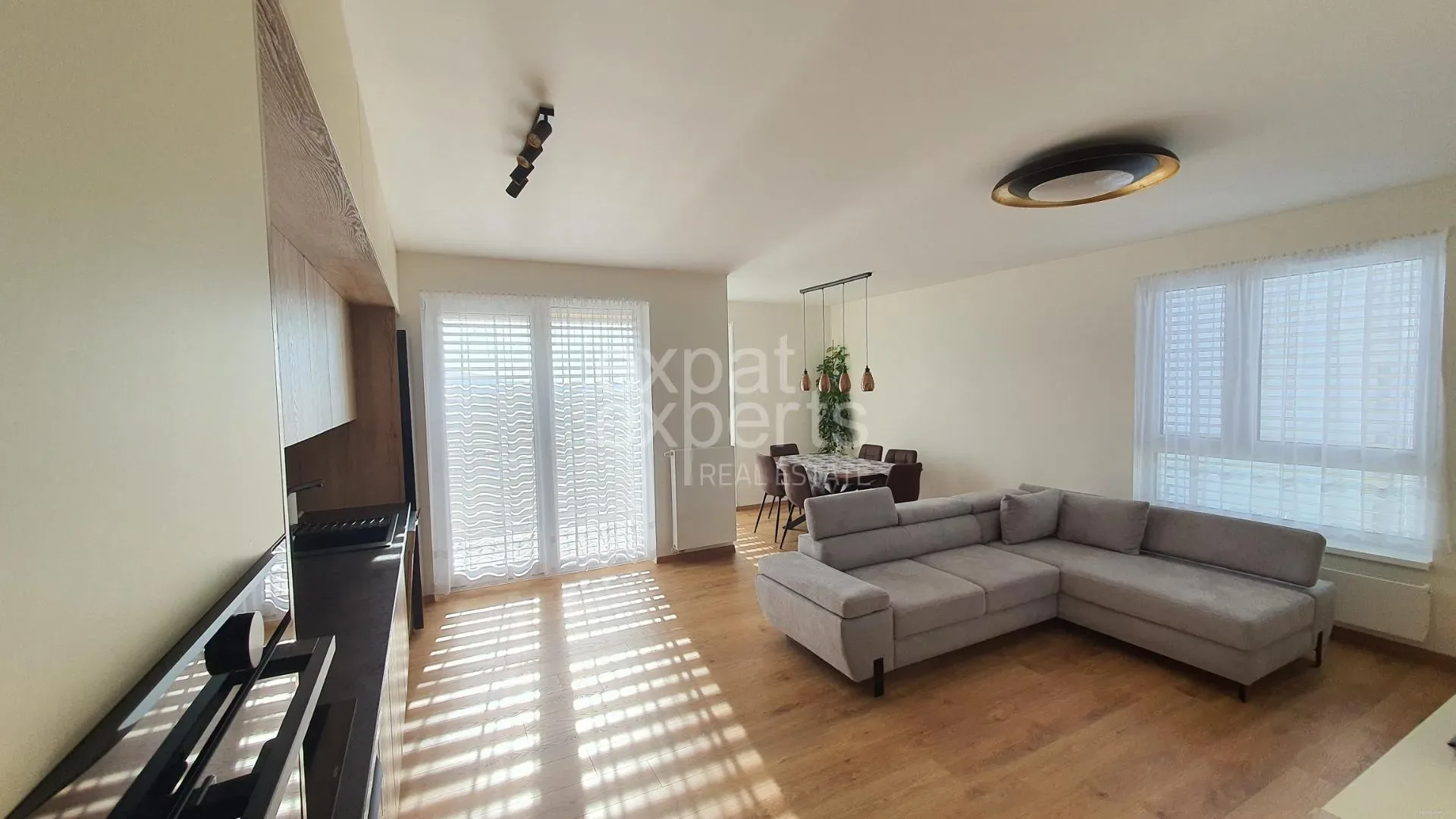 Moderný 3i byt 70m2, s 2x parkovaním, lodžiou a pivnicou, BORY